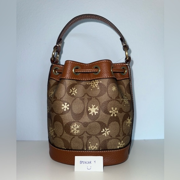 Coach Dempsey Drawstring Bucket Bag 15 With Snowflake Print - Picture 2 of 4